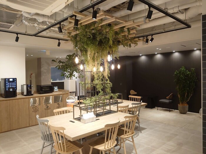 大阪市内オフィス フェイクグリーン9