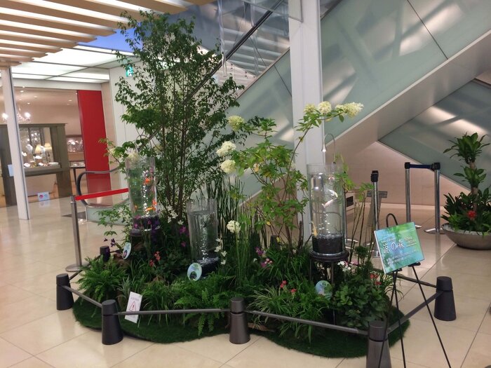 大阪市内 ホテルエントランス季節装飾