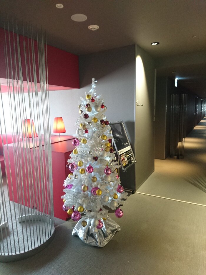 レム新大阪 クリスマス装飾