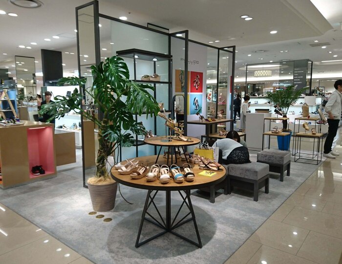 百貨店ポップアップ 短期レンタル1