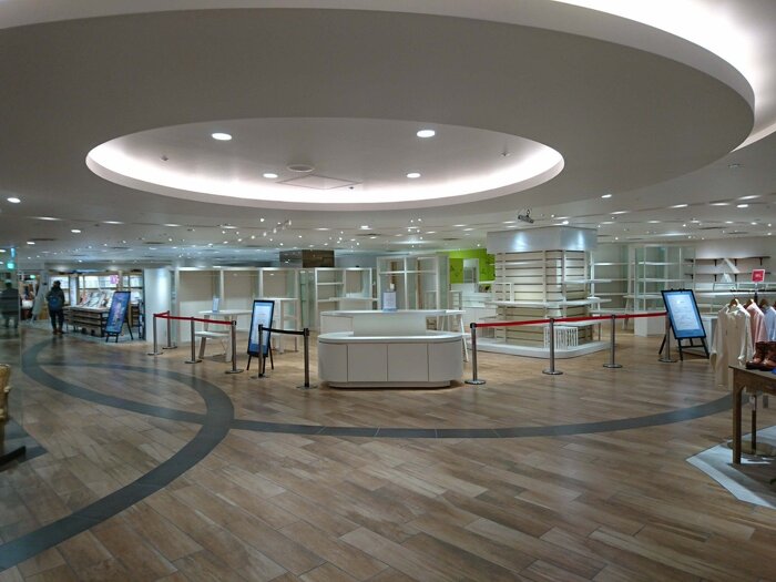 大阪市内 空きテナントスペース 修景前